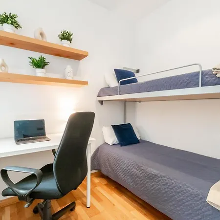 Apartment Sagrada Familia: Bonito Y Muy Centrico Barcelona