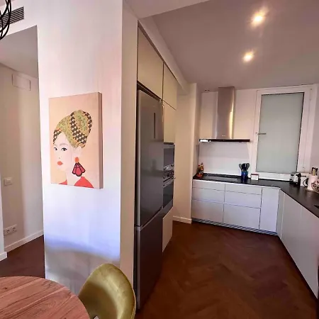 Apartment Centro, En Diagonal Junto A Sagrada Familia Barcelona
