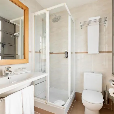 Hotel Aranea