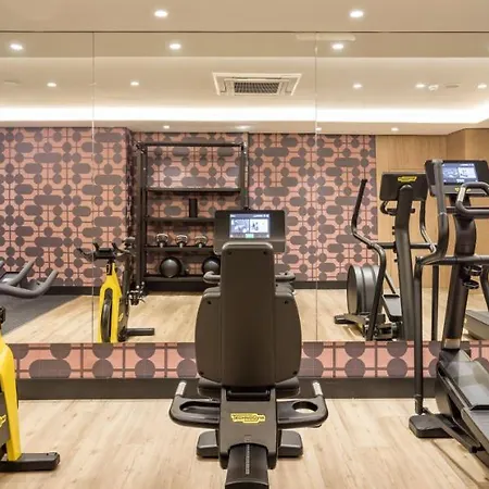 Ilunion Les Corts Spa 4*