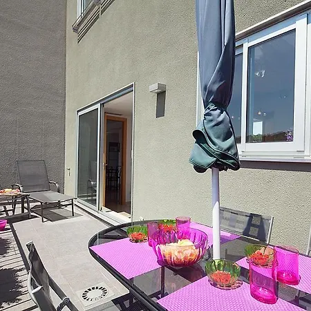 Charmsuites Nou Rambla