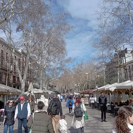 מלון דירות Rambla108