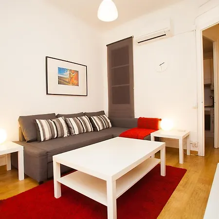 Gaudi Sagrada Familia Apartment