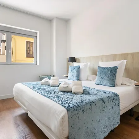 Sensation Sagrada Familia Apartmán *