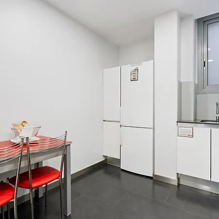 Sensation Sagrada Familia Apartmán *