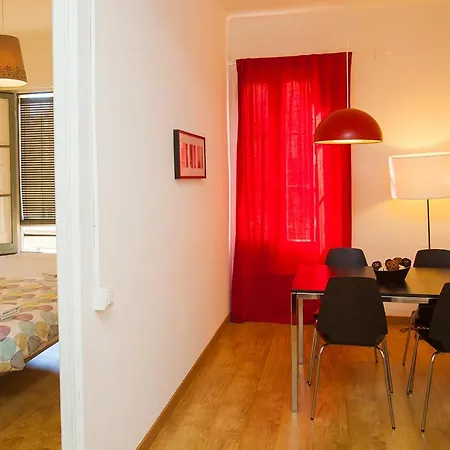 Apartment Gaudi Sagrada Familia