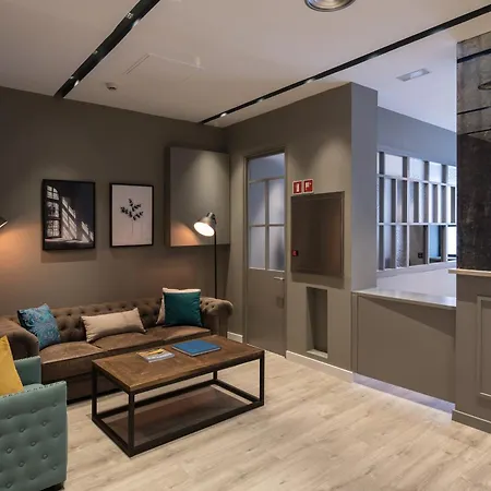 Hotel Catalonia Gran Via Bcn 4*