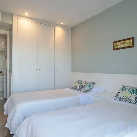 Luxury Muntaner Plaza Apartment Barcelona