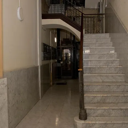 Apartment Gaudi-sant Pau