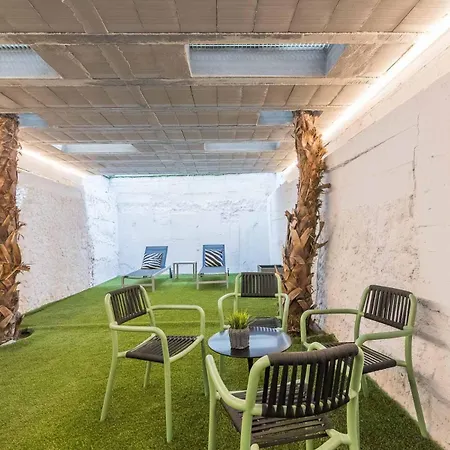 My Space Brand New In City Center Apartment Barcelona