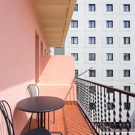 3bd Only For Families In Poblenou Next To The Beach! * Barcelona