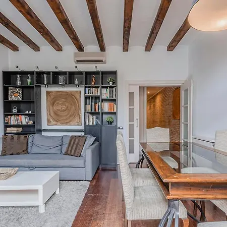 Cozy And Bright 3bd By Gran Via * Barcelona