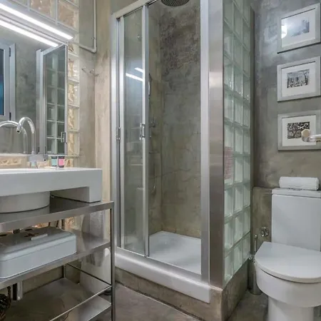 Exclusive 2 Bedroom In The Center