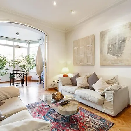 Huge Historic 5bd With Private Terrace! * Barcelone