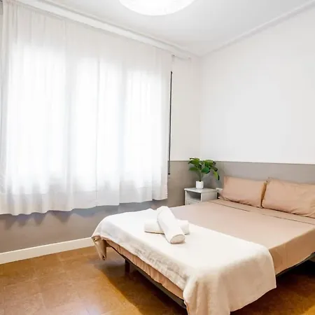 Lägenhet Sants Estacio - Modern And Comfy 4bd For 8 Guests Barcelona