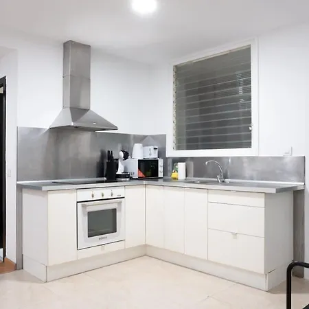 Plaza Urquinaona And Comfortable 3bd Apartment Barcelona