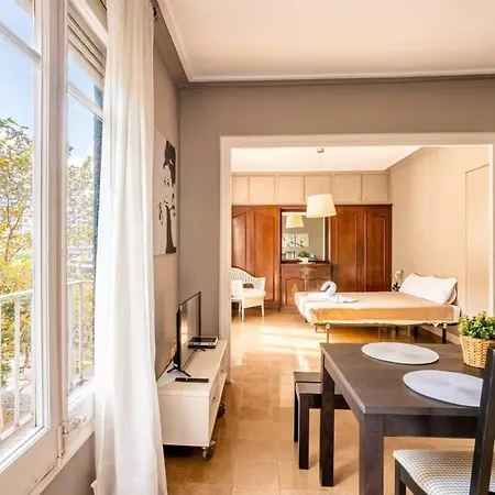 Sants Estacio - Modern And Comfy 4bd For 8 Guests