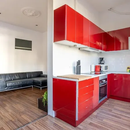 Comfortable And Huge 4bd - 2bth Rambla Catalunya Barcelona