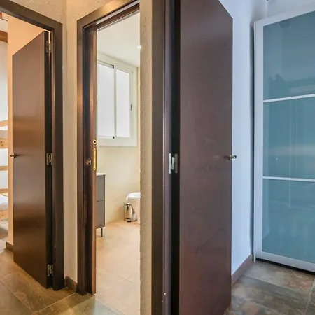 3bd With Private Terrace Right By Sagrada Familia Apartment