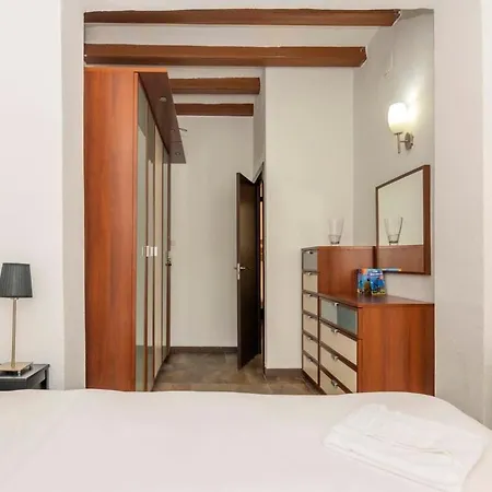 3bd With Private Terrace Right By Sagrada Familia