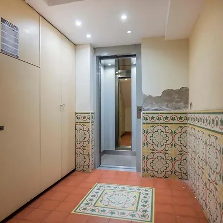 3bd With Private Terrace Right By Sagrada Familia Apartment *
