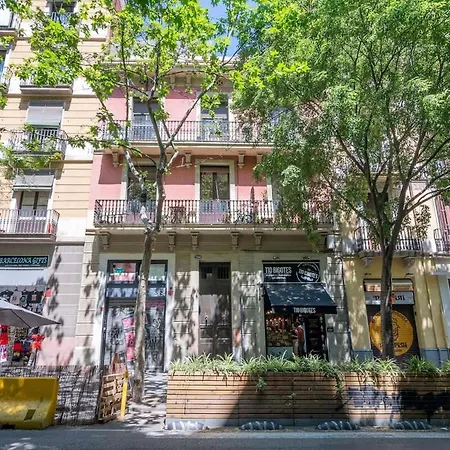 3bd With Private Terrace Right By Sagrada Familia Apartment *