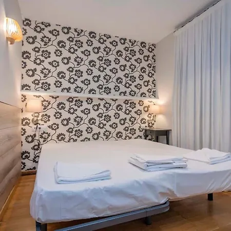 Bright And Modern Duplex With Terrace In Eixample District P1 Apartment Barcelona
