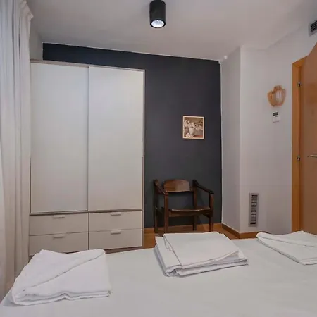 Apartment Bright And Modern Duplex With Terrace In Eixample District P1 *