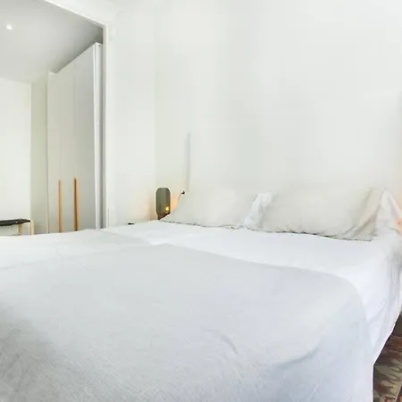 4bedroom With Balcony In Ramblas 3-2 Apartment
