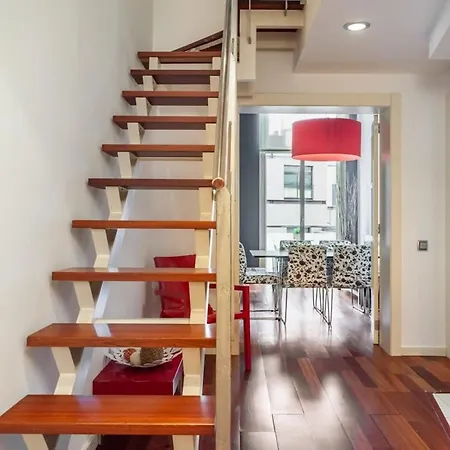 3bedroom Duplex With Balcony In Plaza Cataluna Apartment *