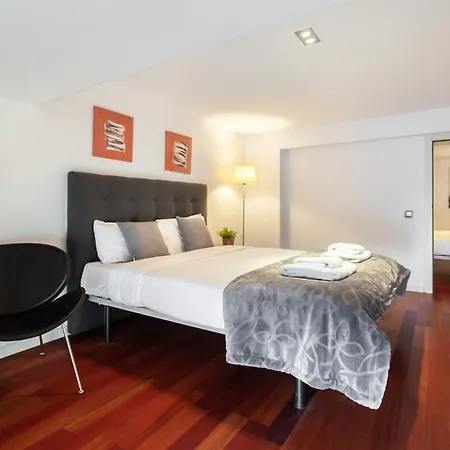 3bedroom Duplex With Balcony In Plaza Cataluna * Barcelona