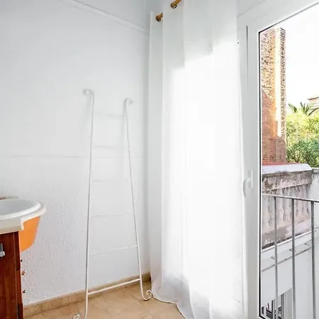 Private Terrace Attico 3bd In Gran De Gracia Barcelone