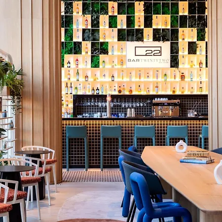 Labtwentytwo Barcelona, A Tribute Portfolio 4*