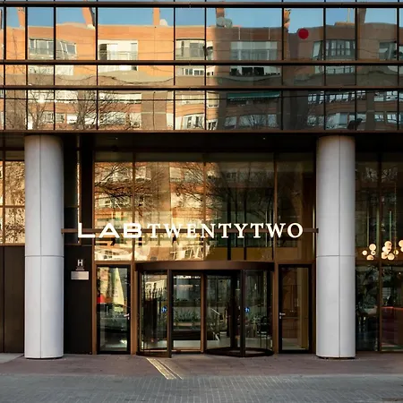 Hotel Labtwentytwo Barcelona, A Tribute Portfolio