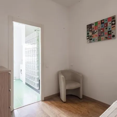 Pl Universitat Bright And Cozy 2bd - 2bth Apartment