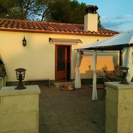 בקתה Cosy In L'arbocar With Private Pool, 65 Sqm ברצלונה