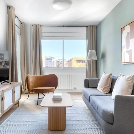 Olimpica Del Poblenou 3br W Balcony Bcn-70 * Barcelona