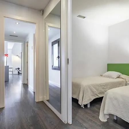 3-bedroom Penthouse With Terrace In Eixample Lägenhet Barcelona