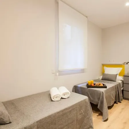 Apartment Perfectly Located 4Bed 4Bath Apartment In Eixample Barcelona