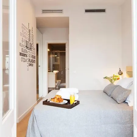 Perfectly Located 4Bed 4Bath Apartment In Eixample Apartment Barcelona