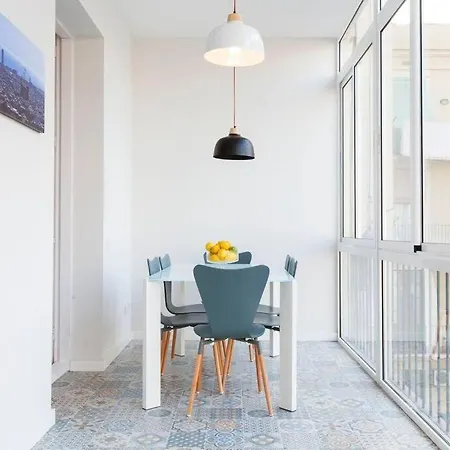 Perfectly Located 4Bed 4Bath Apartment In Eixample Apartment Barcelona