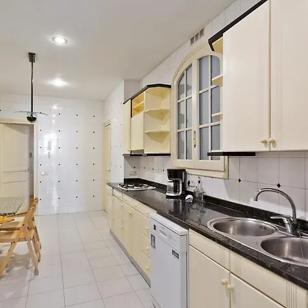 Huge Historic 5bd With Private Terrace! * Barcelone