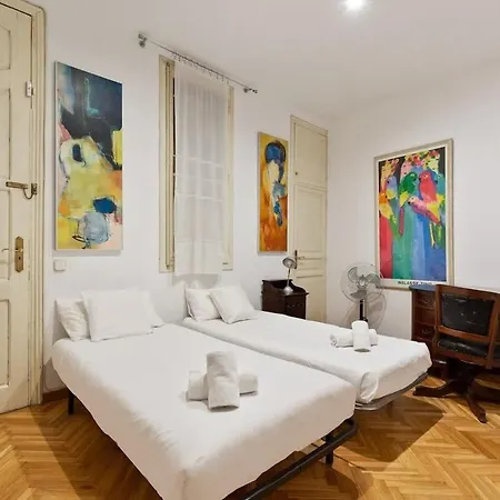 Huge Historic 5bd With Private Terrace! Appartement *