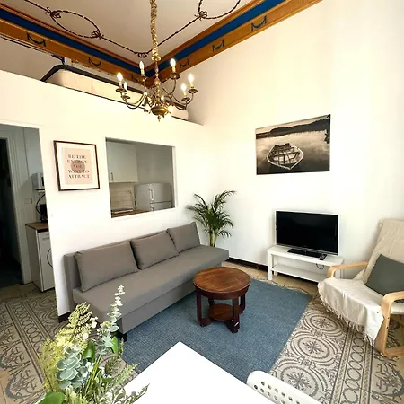 Barcelona Central Apartments