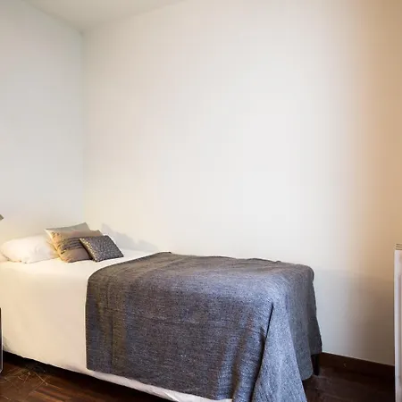 My Space Emirates - Executive With Private Balcony * Barcelona