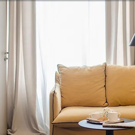 8 Guests Elegant Penthouse In Apartment Barcelona