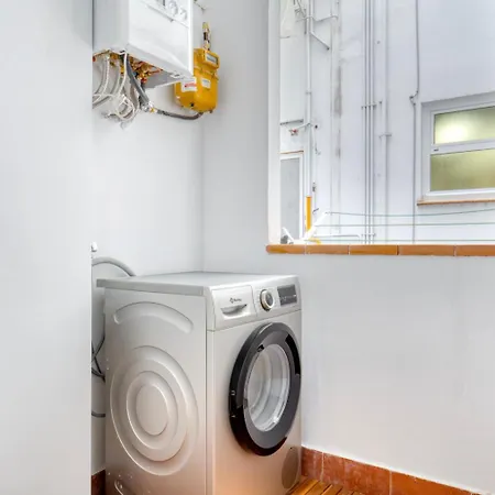 Olimpica Del Poblenou 3br W Balcony Bcn-70