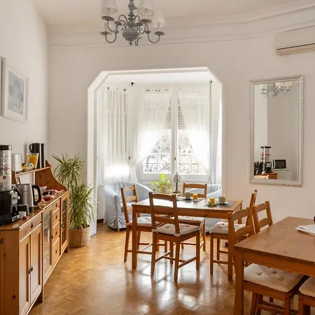 Ally's Bed&breakfast, Panzió
