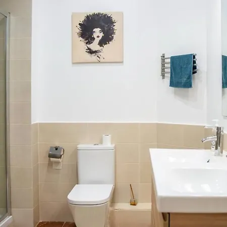 Eixample Modernista Apartament *