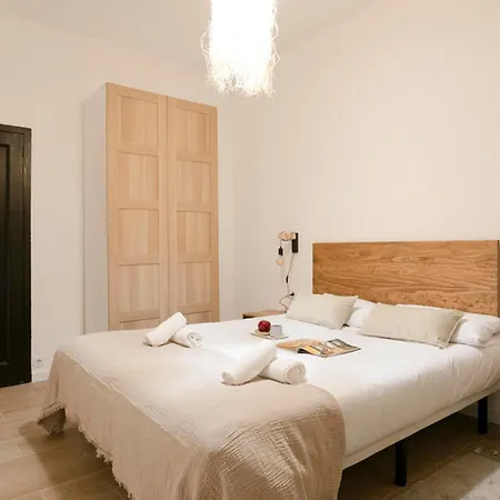 Apartment Great Eixample Barcelona
